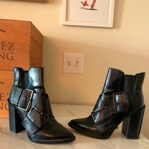 Zara chunky black ankle boots with buckle